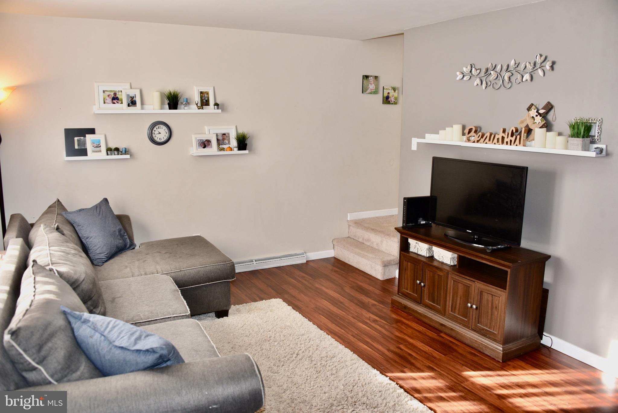 1026 Crestview Avenue Reading, PA 19607 - Photo 6 of 25 Gallery Image 6