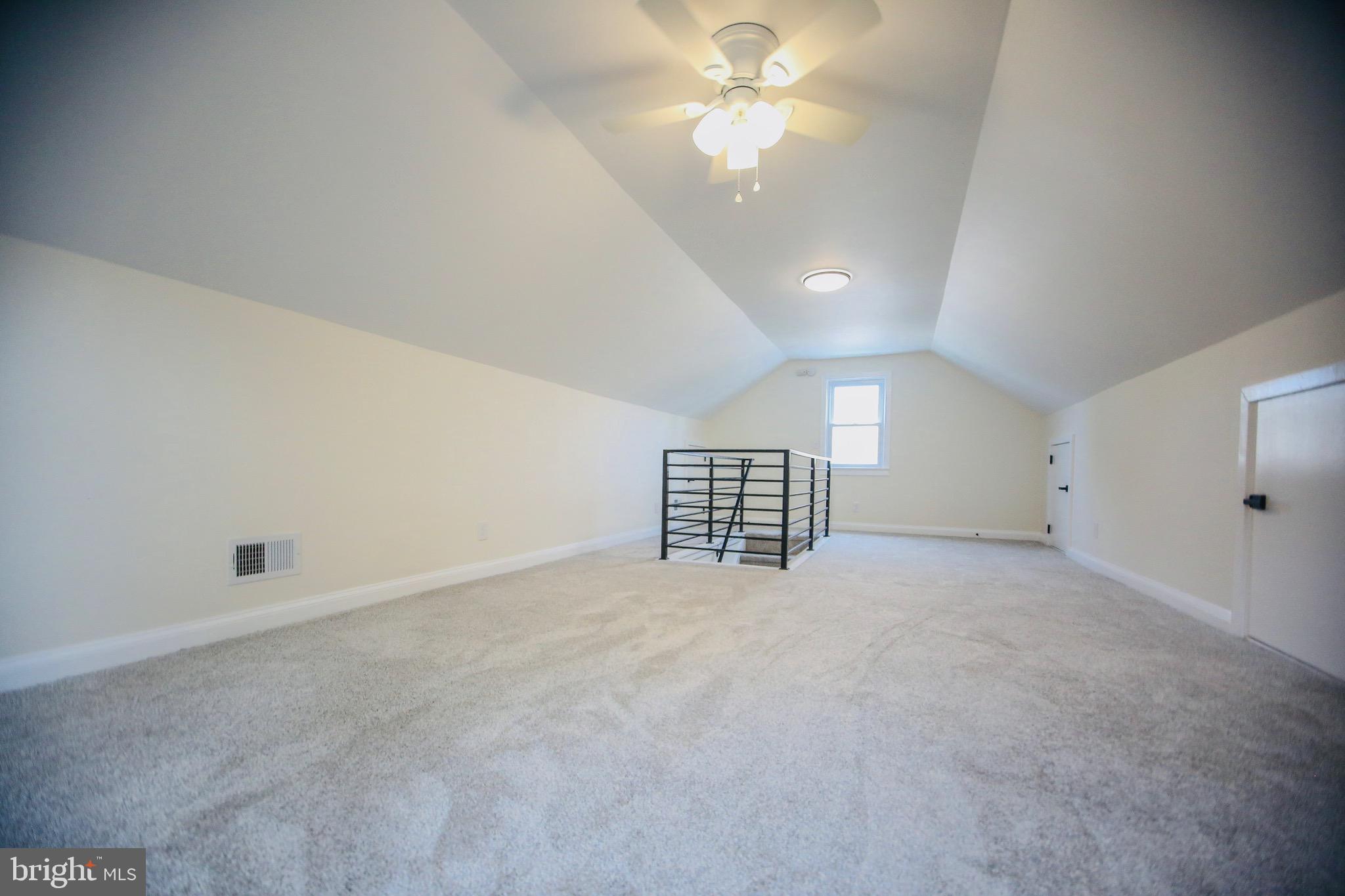 155 Maple Avenue Holmes, PA 19043 - Photo 21 of 30