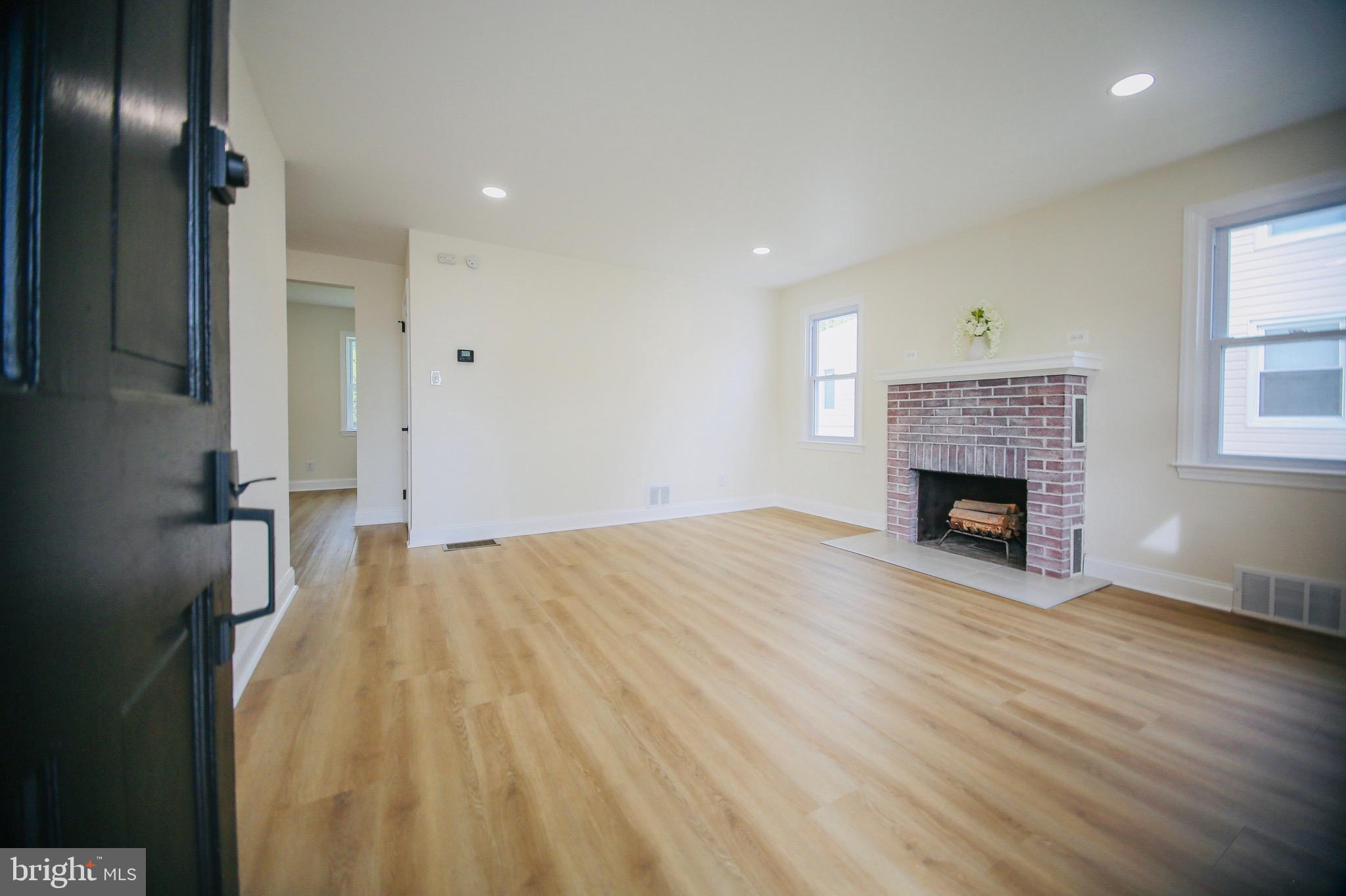 155 Maple Avenue Holmes, PA 19043 - Photo 7 of 30