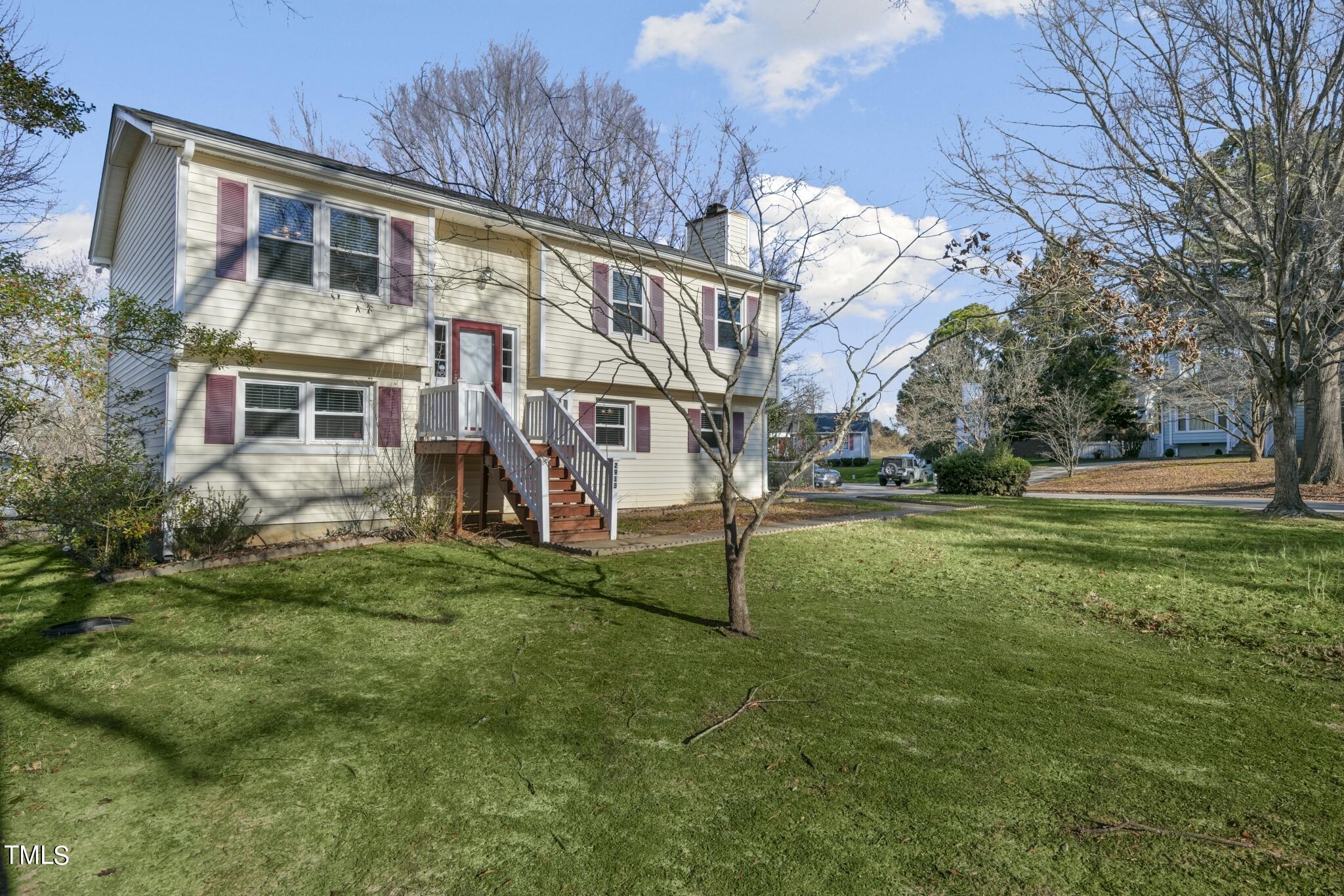 2913 Slippery Elm Drive Raleigh, NC 27610 - Photo 4 of 38 2913-slippery-elm-drive-raleigh-nc-usa-0