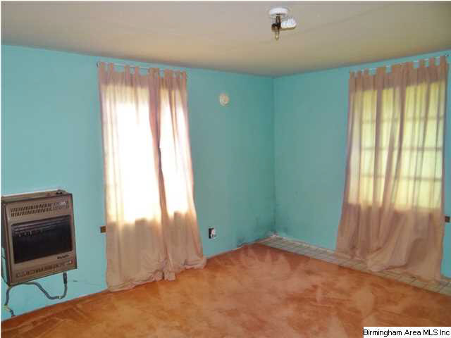 8357 Dunnavant Road Leeds, AL 35094 - Photo 8 of 22