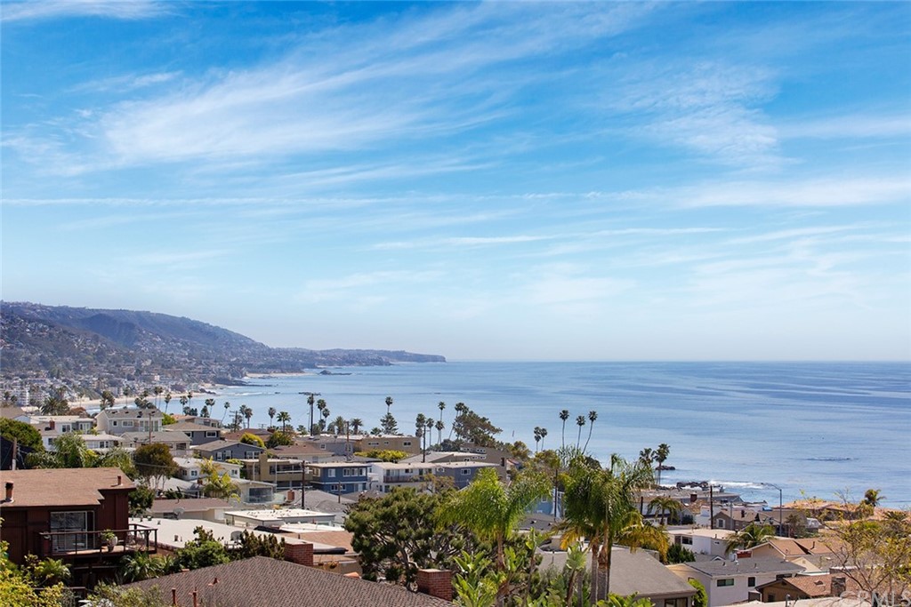 345 Heather Place Laguna Beach, CA 92651 - Photo 32 of 41