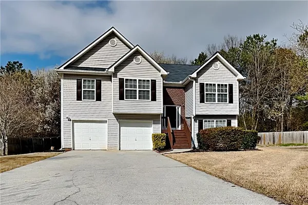 $2,250 | 405 Aristocrat Drive Southwest, Loganville, GA 30052