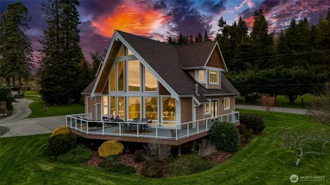 $899,000 | 3425 Rose Lane, Camano Island, WA 98282