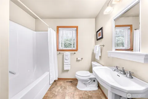 $899,000 | 3425 Rose Lane, Camano Island, WA 98282