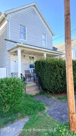 $1,450 | 303 North Rebecca Avenue, Scranton, PA 18504