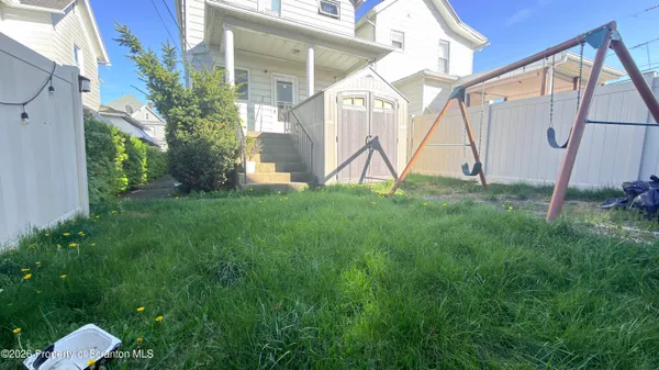 $1,450 | 303 North Rebecca Avenue, Scranton, PA 18504
