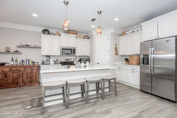 $449,000 | 6833 Enclave Lane, Ocean Springs, MS 39564