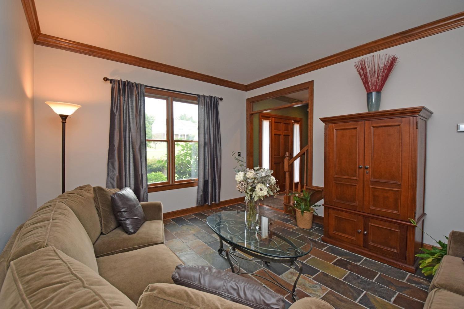 8209 Woodruff Road Cincinnati, OH 45255 - Photo 5 of 50 Gallery Image 5
