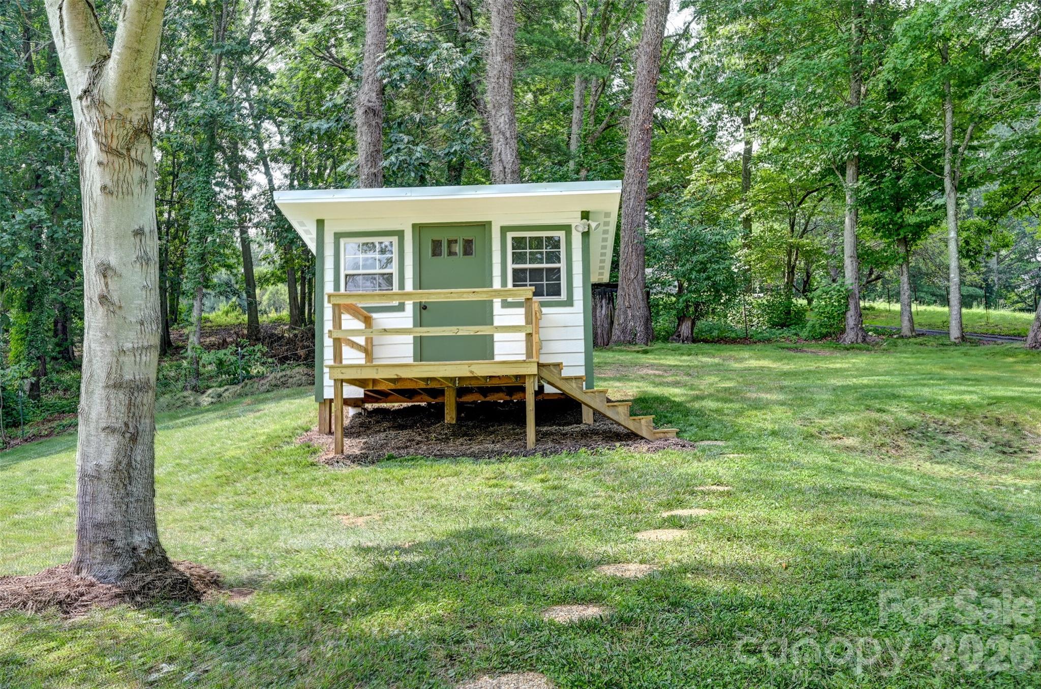 1110 Queentown Road Canton, NC 28716 - Photo 37 of 38