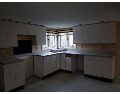 10 Bennett Road Holland, MA 01521 - Photo 8 of 15