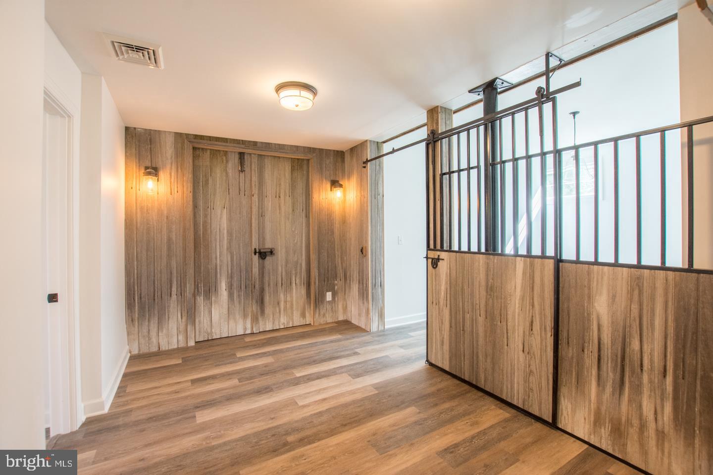 208 Haystack Lane Wilmington, DE 19807 - Photo 20 of 25 Hallway