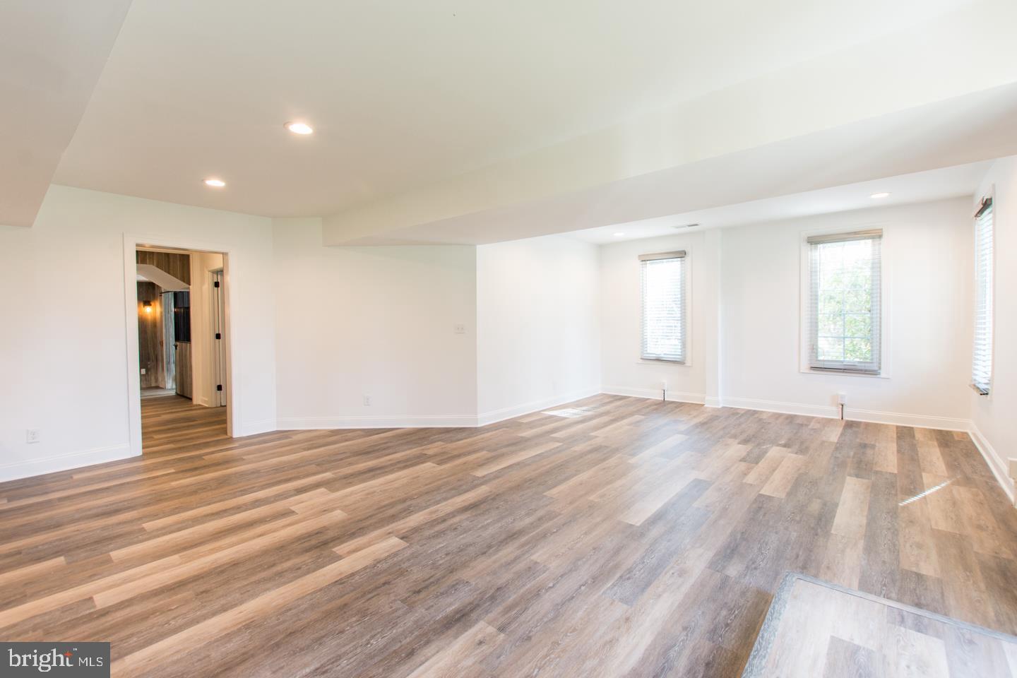 208 Haystack Lane Wilmington, DE 19807 - Photo 10 of 25 Living Room