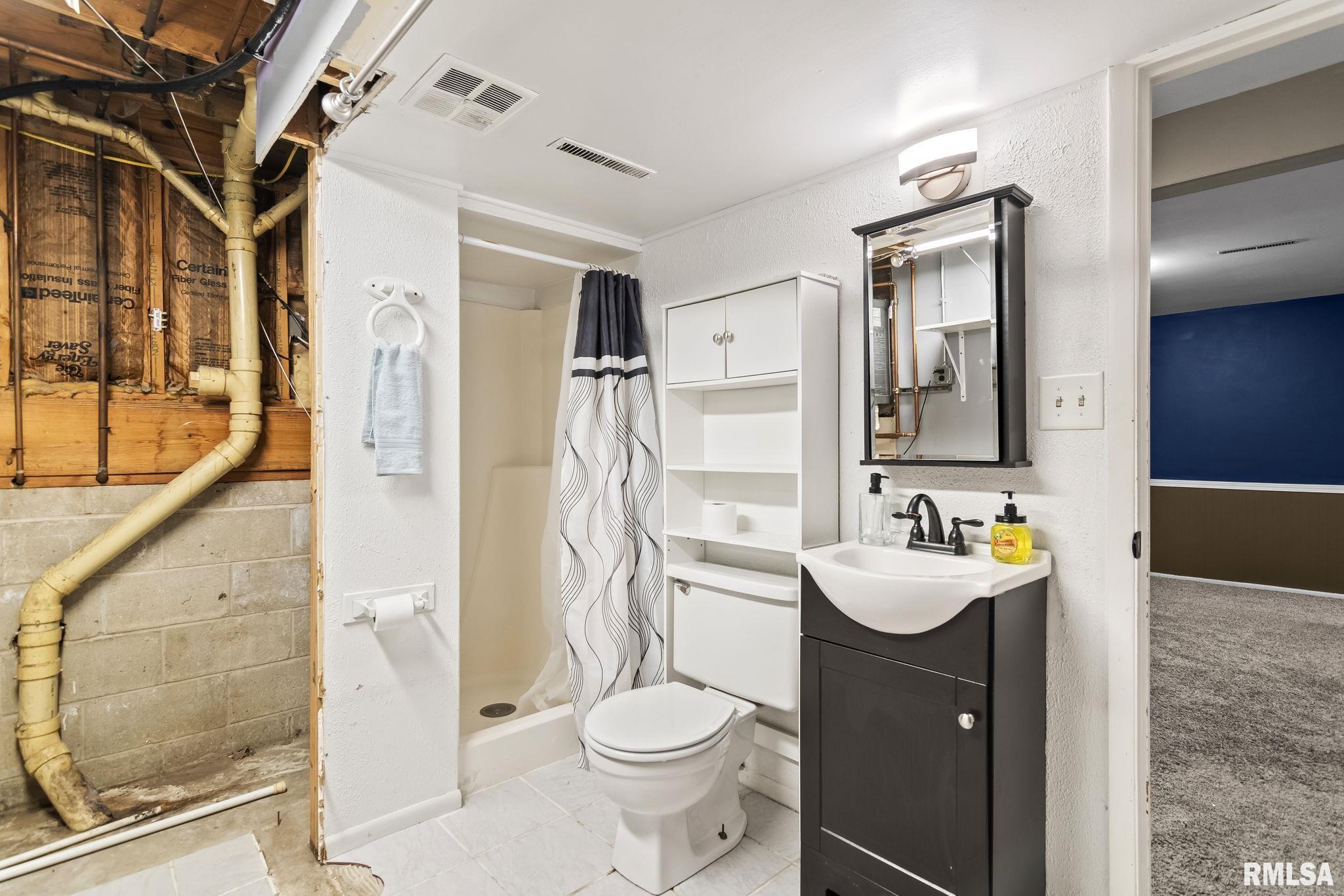 2016 Stonehenge Road Springfield, IL 62702 - Photo 26 of 31