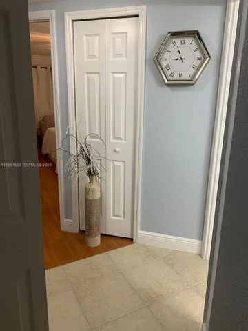 $2,000 | 8290 Lake Drive, Unit 502, Doral, FL 33166