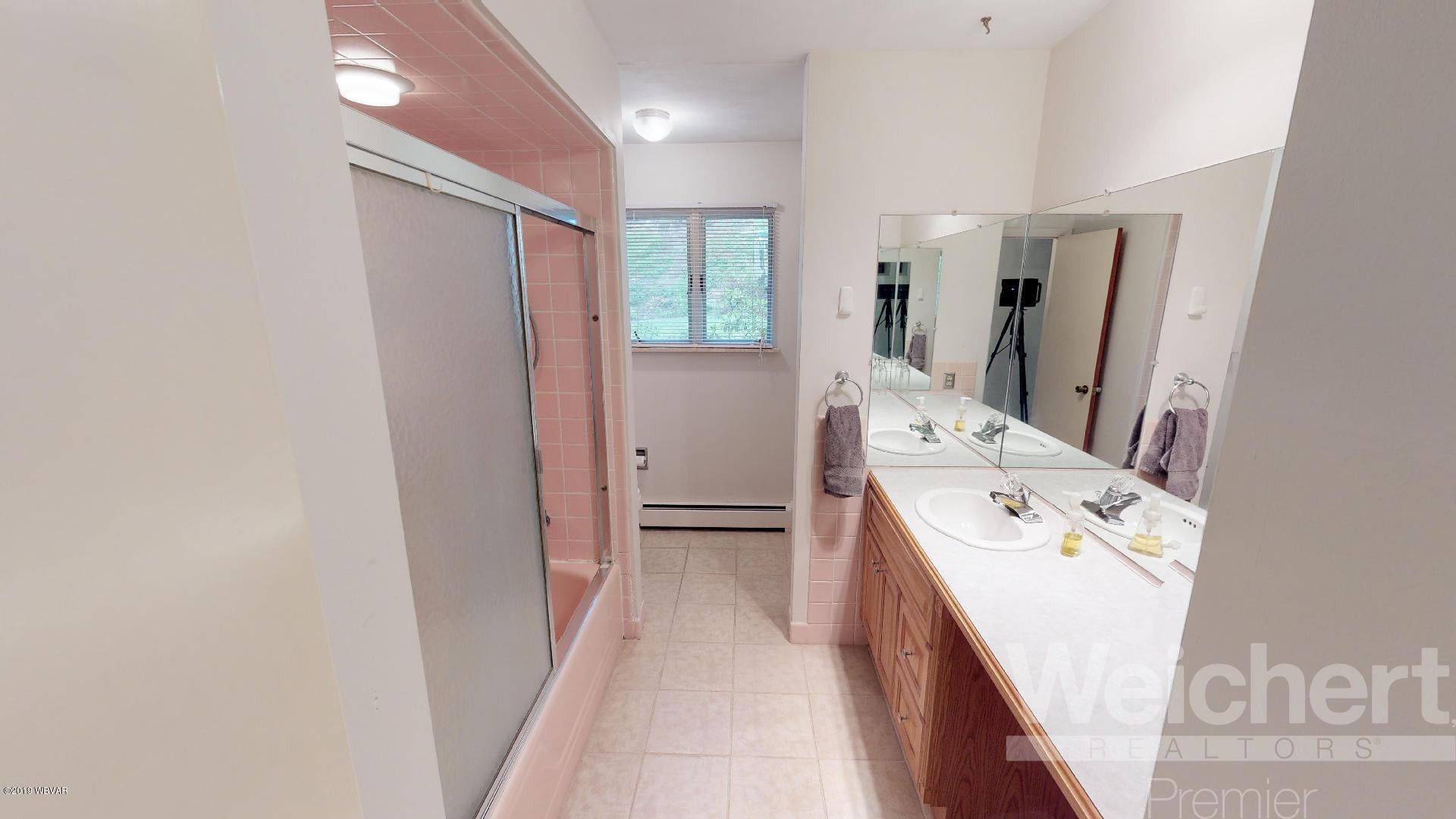 44 Grandview Road Williamsport, PA 17701 - Photo 18 of 50 Main floor hall bath