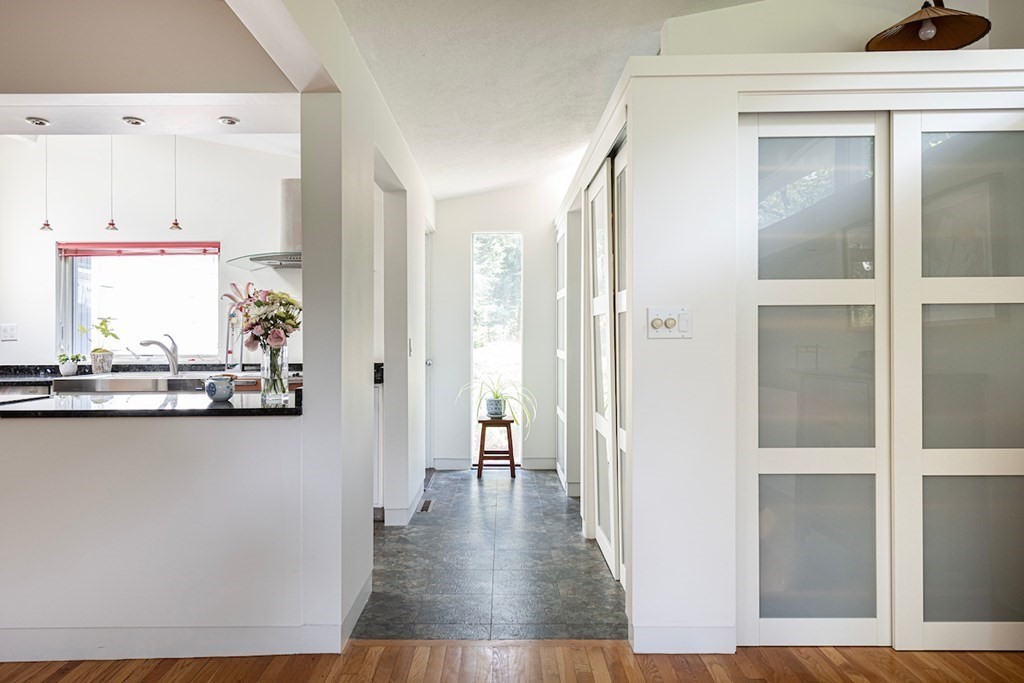 15 Field Road Lexington, MA 02421 - Photo 21 of 30