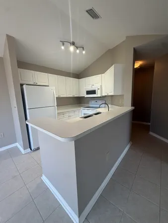 $1,525 | 24200 Harbour Vista Circle, St. Augustine, FL 32080