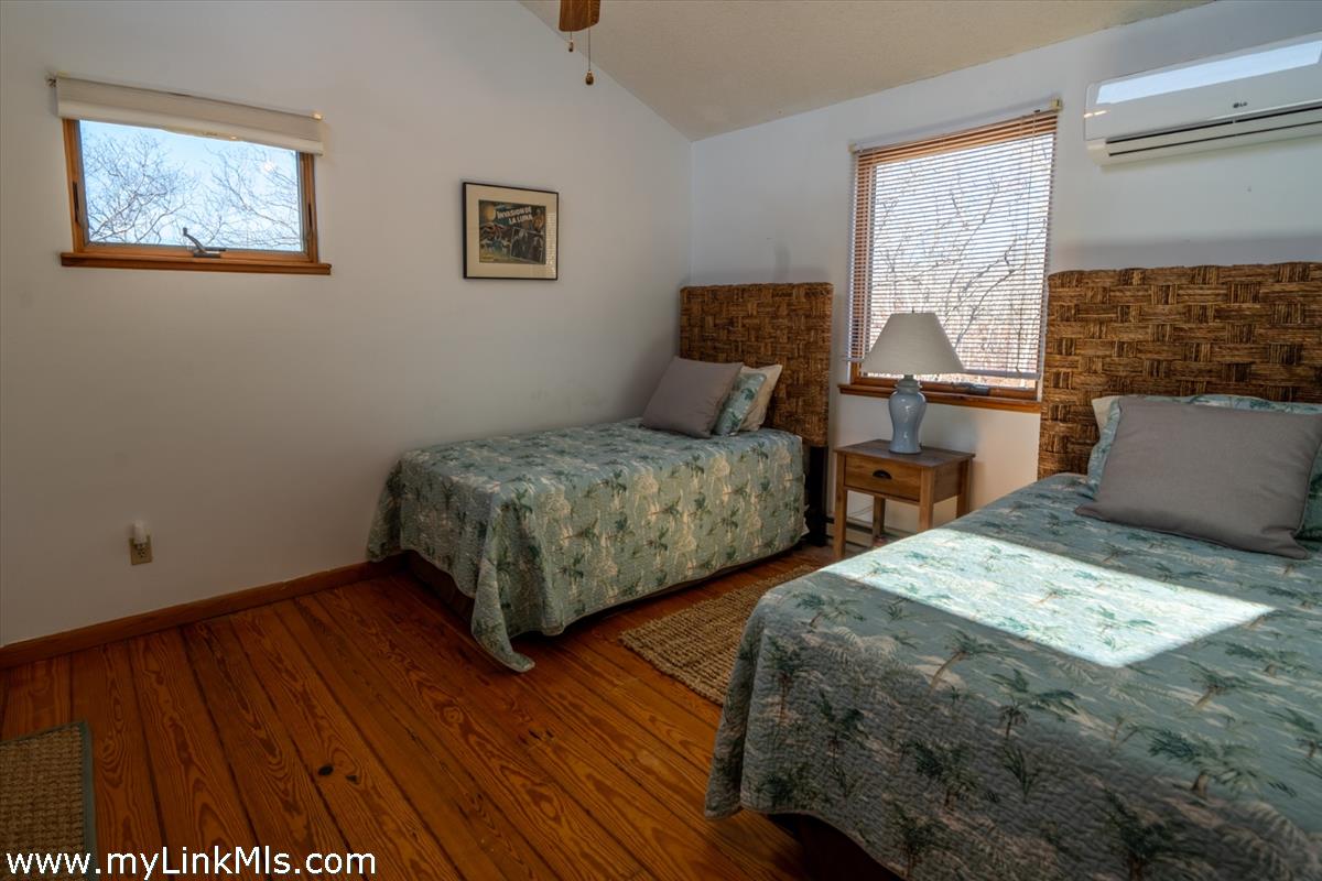 145 Vineyard Meadow Farms Road West Tisbury, MA 02568 - Photo 24 of 36