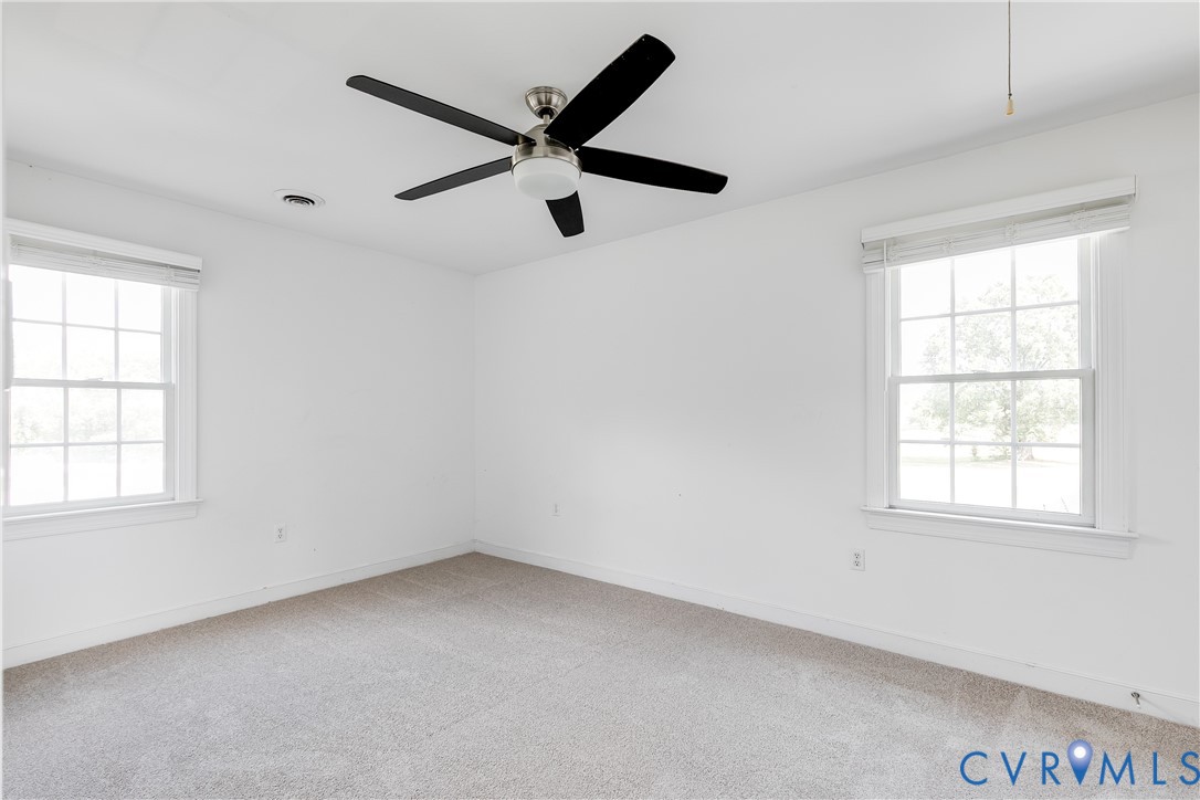 16044 Parsons Road Beaverdam, VA 23015 - Photo 26 of 44 an empty room with a window