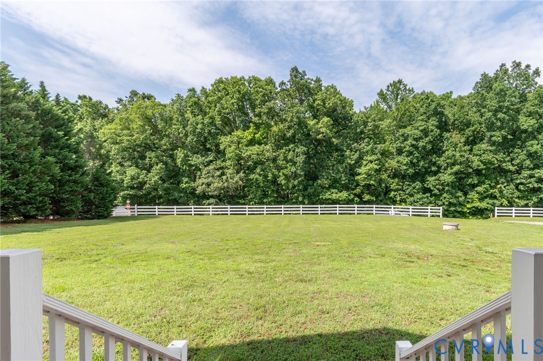 16044 Parsons Road Beaverdam, VA 23015 - Photo 37 of 44 a view of an ocean from a balcony