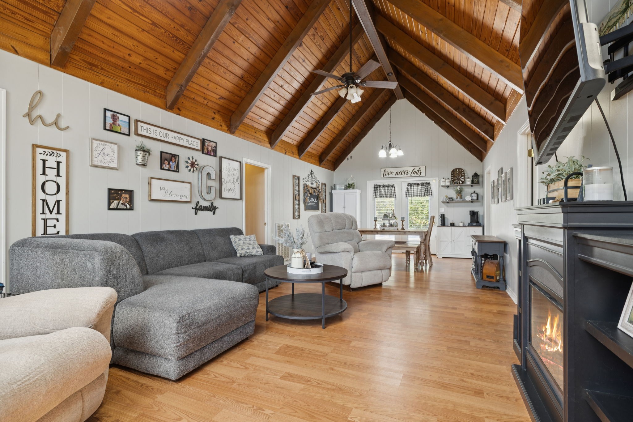 26 Friendship Hollow Road South Pleasant Shade, TN 37145 - Photo 9 of 49