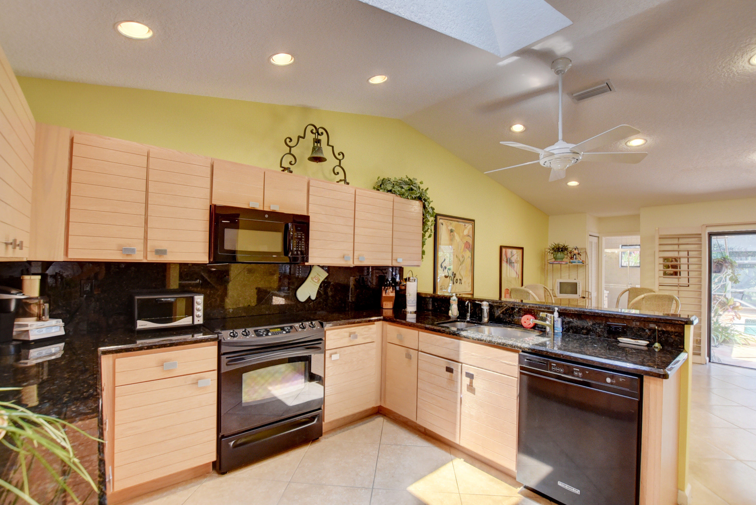 7783 Wind Key Drive Boca Raton, FL 33434 - Photo 21 of 42 37_ebf_0865and4more