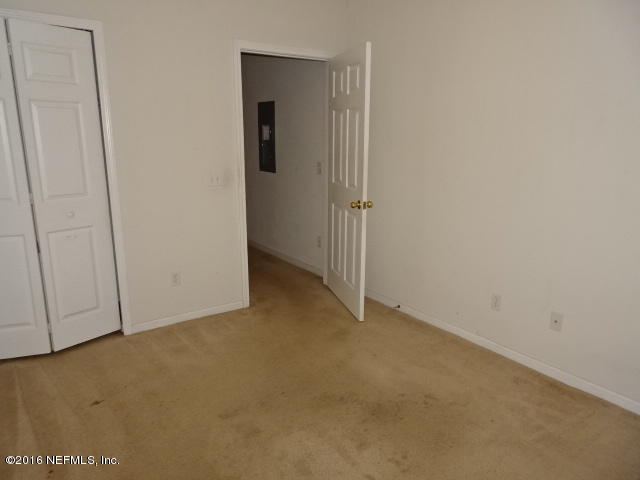 3631 Kirkpatrick Circle, Unit 6 Jacksonville, FL 32210 - Photo 9 of 14 a view of an empty room