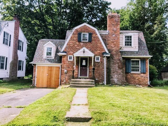 27 Tobey Avenue Windsor, CT 06095 - Photo 1 of 1 a front view of a house with a yard