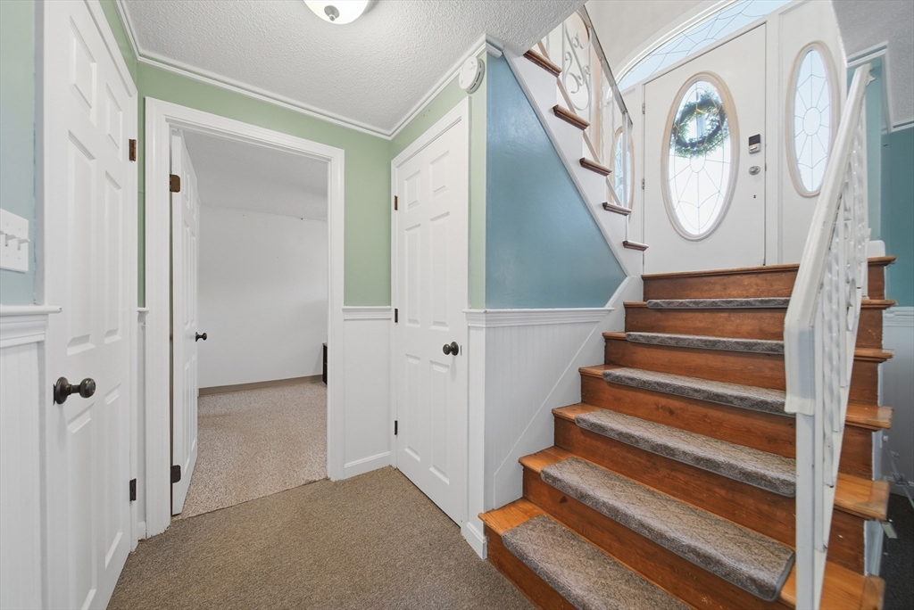 55 Burnham Road Billerica, MA 01862 - Photo 17 of 31
