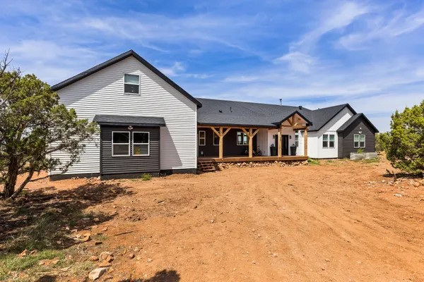 $899,900 | 5155 South 2600 East, Newcastle, UT 84756