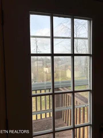 $165,000 | 160 Lincoln Drive, Harrogate, TN 37752