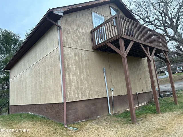 $165,000 | 160 Lincoln Drive, Harrogate, TN 37752