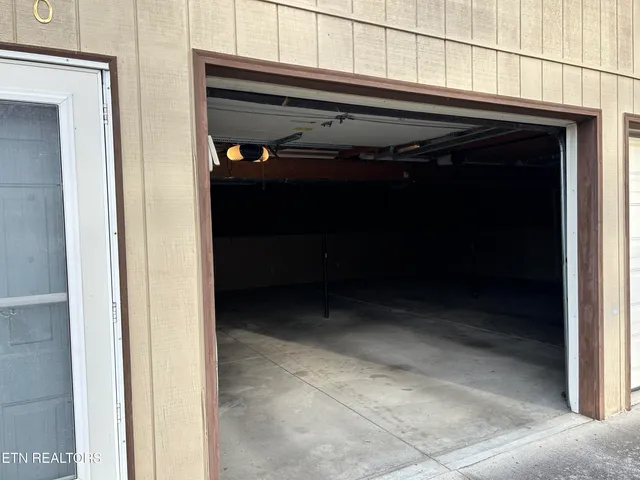 $165,000 | 160 Lincoln Drive, Harrogate, TN 37752