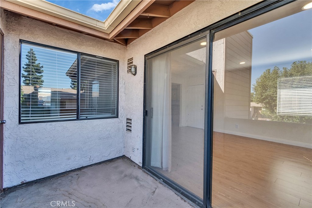 1329 Massachusetts Avenue, Unit 202 Riverside, CA 92507 - Photo 18 of 31