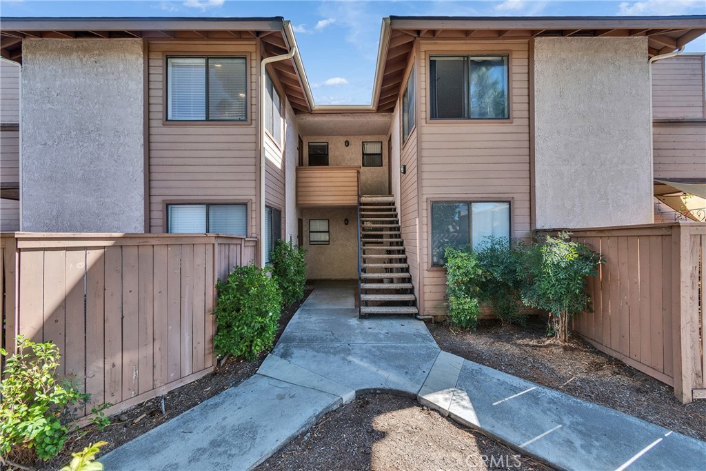 1329 Massachusetts Avenue, Unit 202 Riverside, CA 92507 - Photo 19 of 31