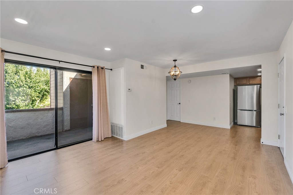 1329 Massachusetts Avenue, Unit 202 Riverside, CA 92507 - Photo 7 of 31