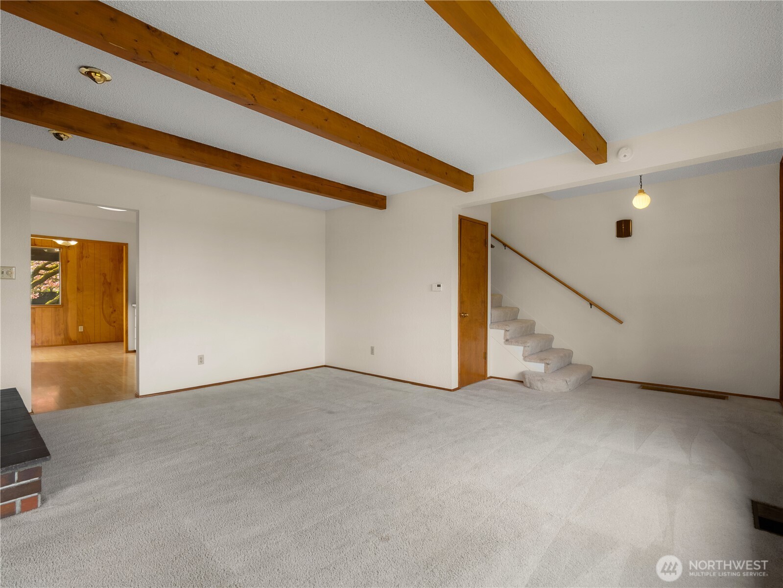5704 North Ruby Street Tacoma, WA 98407 - Photo 7 of 38 a view of an empty room