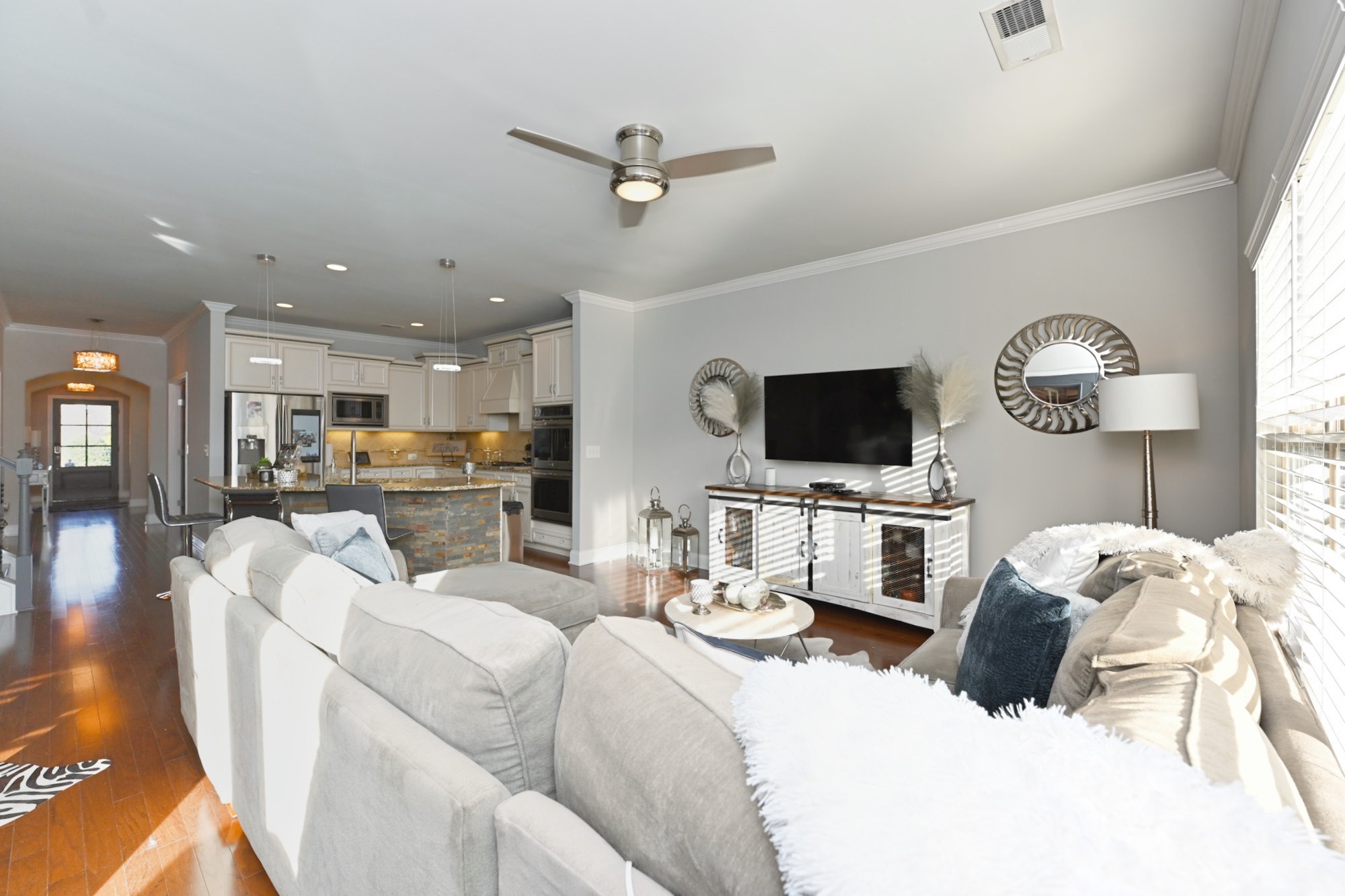 2103 Albatross Way Gallatin, TN 37066 - Photo 4 of 32