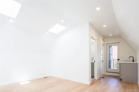 $799,000 | 277 South Jackson Street, Denver, CO 80209