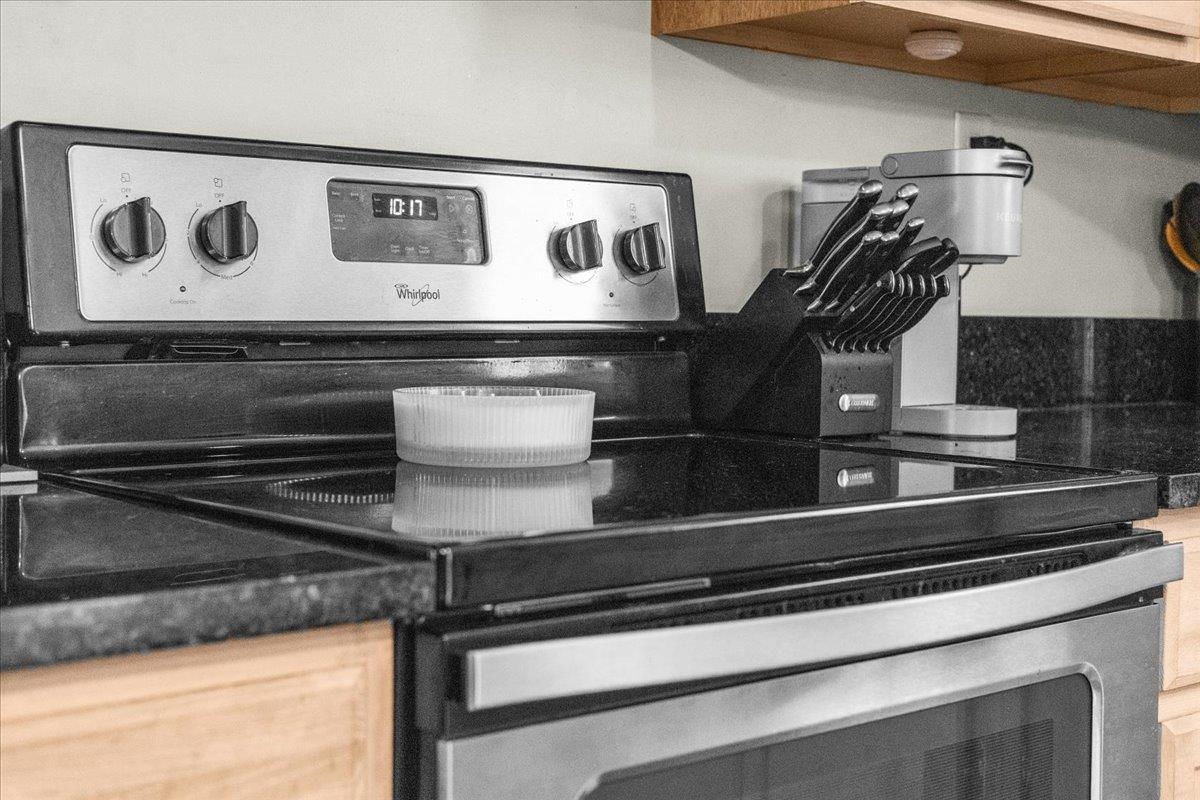 850 Tallman Road Elmore, VT 05680 - Photo 12 of 37