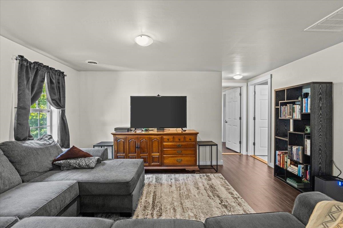 850 Tallman Road Elmore, VT 05680 - Photo 19 of 37