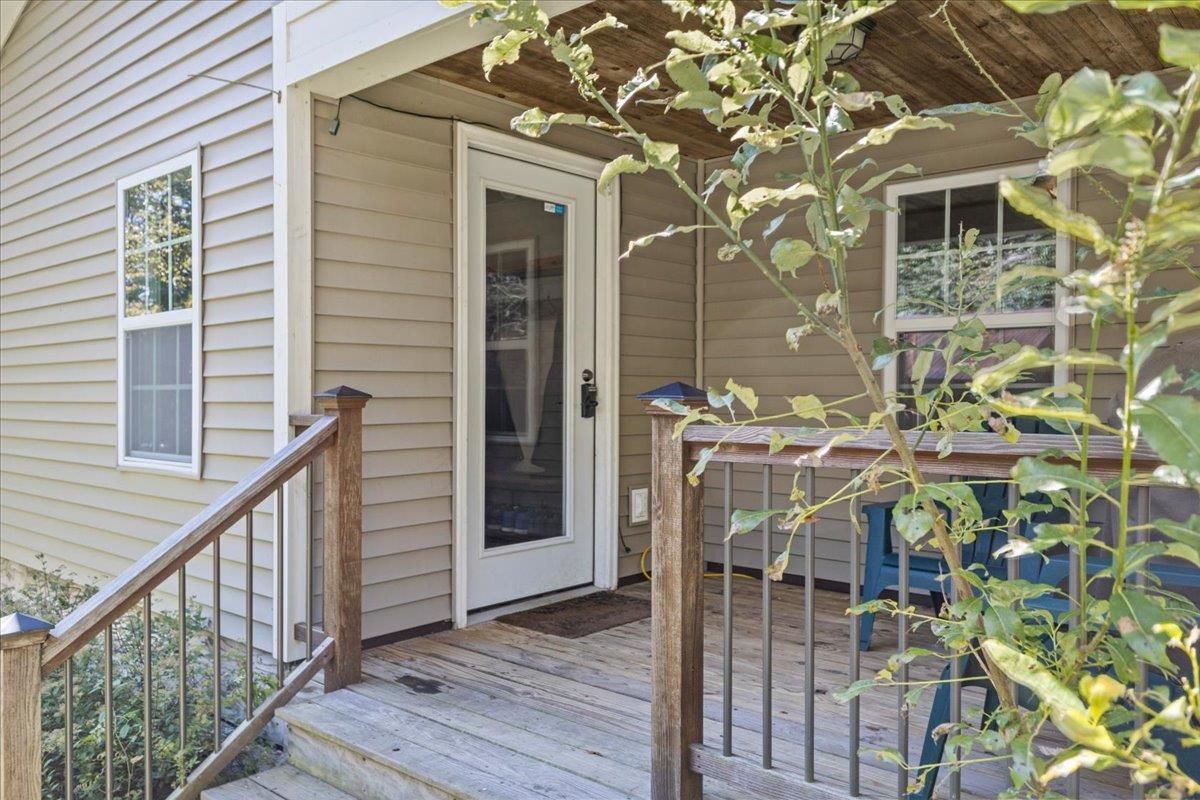 850 Tallman Road Elmore, VT 05680 - Photo 4 of 37