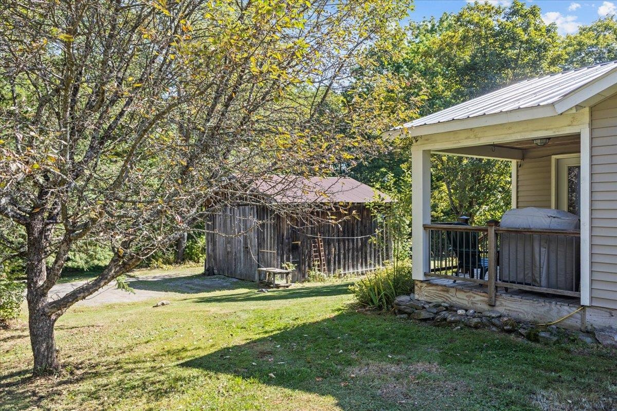 850 Tallman Road Elmore, VT 05680 - Photo 10 of 37
