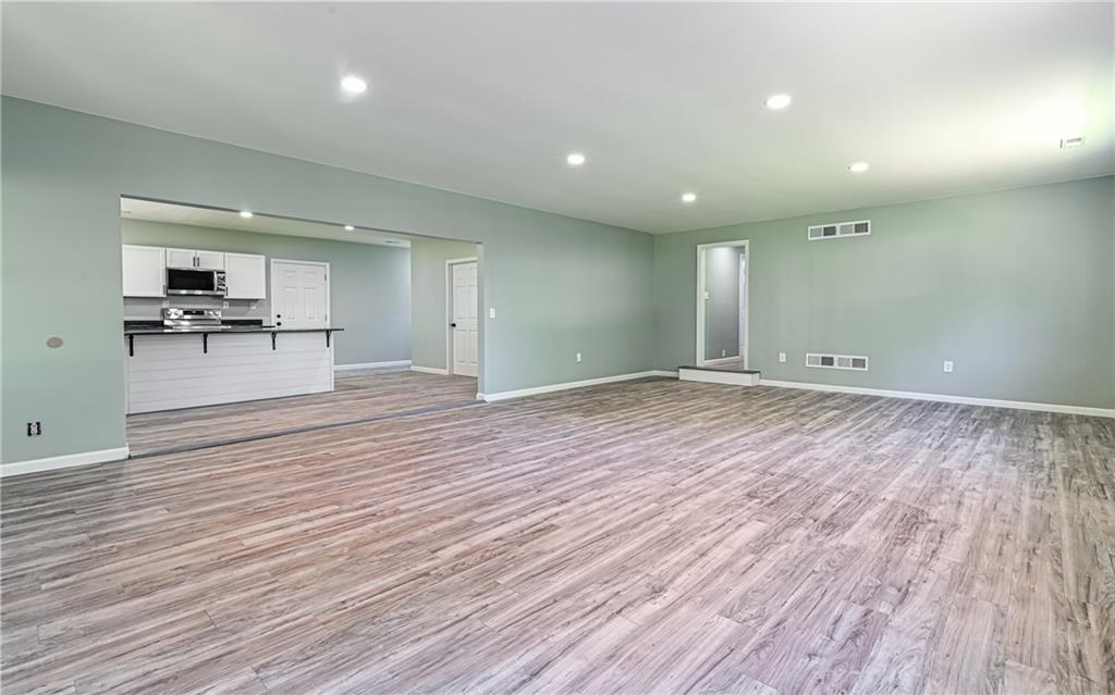 301 Thompson Run Road Beaver Falls, PA 15010 - Photo 7 of 27 Living/dining room
