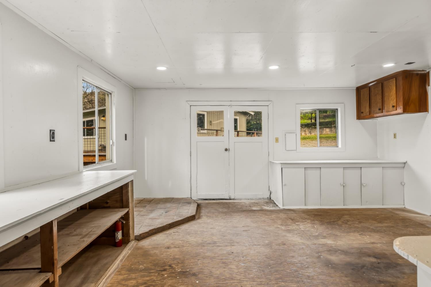 16098 Wild Oak Ranch Road Grass Valley, CA 95949 - Photo 36 of 45 a view of room with window