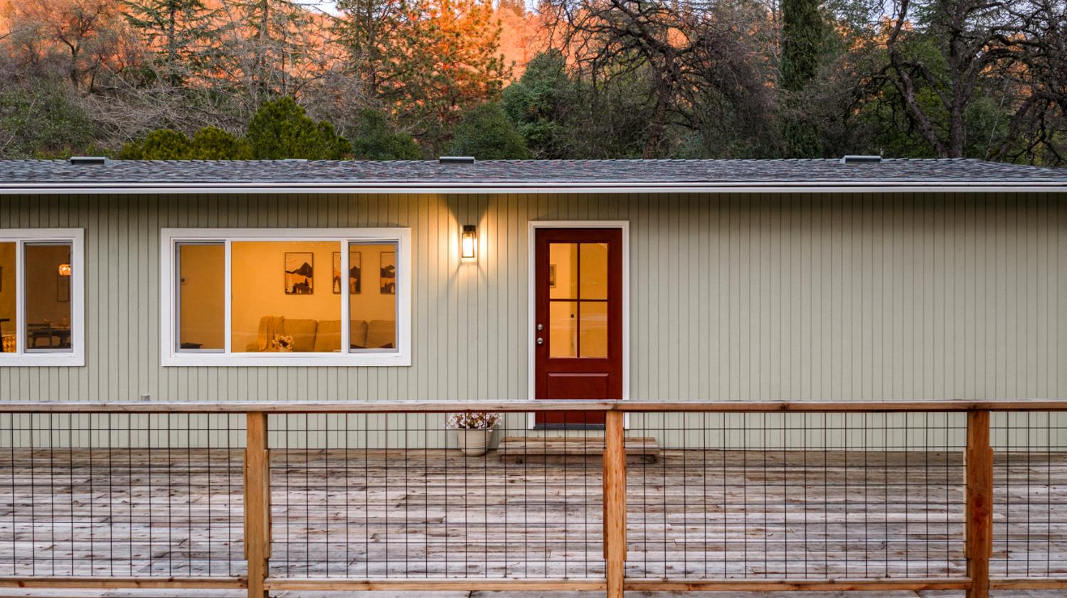 16098 Wild Oak Ranch Road Grass Valley, CA 95949 - Photo 9 of 45 a backyard of a house
