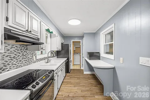 $399,000 | 2430 Old Cedarwood Drive, Concord, NC 28027