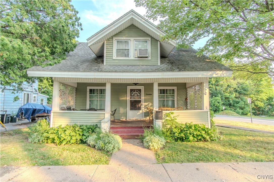 17 Crossmon Street Alexandria, NY 13607 - Photo 4 of 41