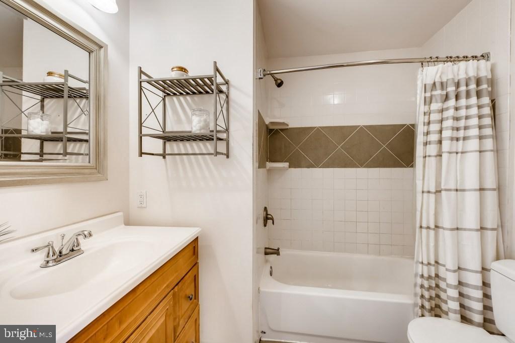 3210 Keswick Road Baltimore, MD 21211 - Photo 19 of 28 Gallery Image 19